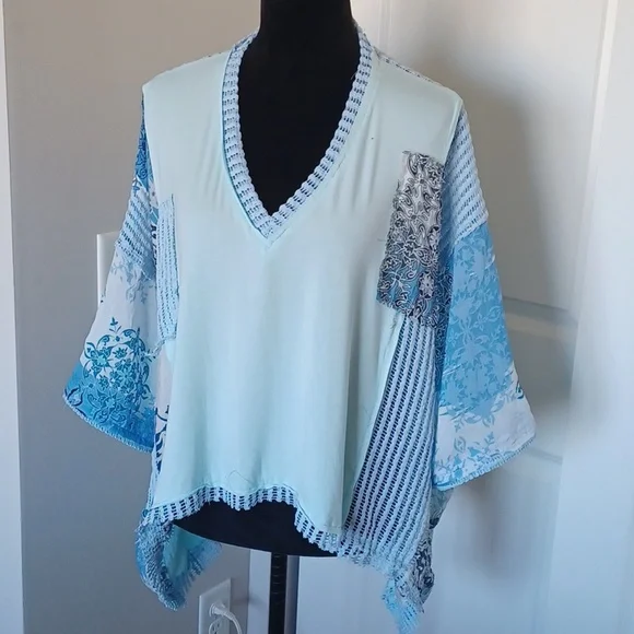 POL Blue Boho Print + Sheer Knit V Neck Rayon Jersey Top - Picture 5 of 14